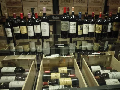 - 21.01.2015 - Vinoteka Rožmarin v Mariboru - vino kot investicija   ///FOTO: Luka CjuhaOPOMBA: ZA OBJAVO V PRILOGI &ndash; DNEVNIKOV OBJEKTIV - INTERVJU 2015.