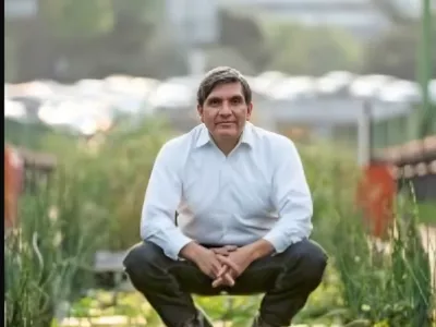  Alejandro Alva Mart&iacute;nez