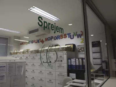  19.10.2023 - Pediatrična nujna medicinska pomoč enota Center - Metelkova ulica 9 v Ljubljani - izjava o nasilnem dogodku - star&scaron;a sta napadla zdravstveno osebje, ki je obravnavalo njunega otroka, zdravniku sta celo grozila s smrtjo. //FOTO: Luka Cjuha