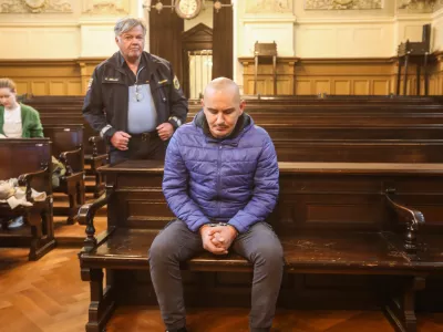 - Ale&scaron; Kro&scaron;elj,- 25.09.2024. - Sojenje Ale&scaron;u Kro&scaron;lju za uboj lastne mame. //FOTO: Bojan Velikonja