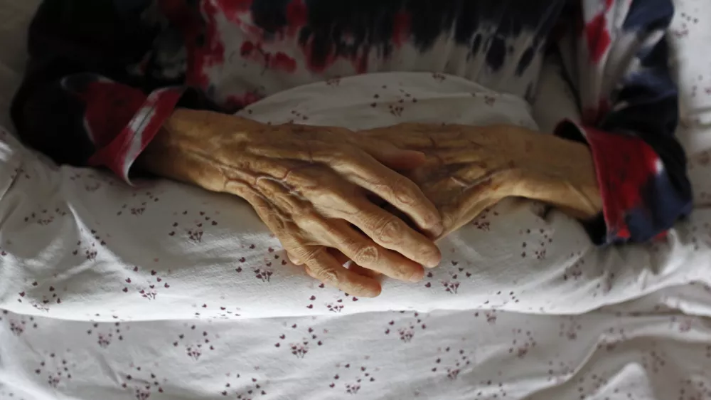 - Hi&scaron;a hospic - namenjena bivanju neozdravljivim bolnikom in nego umirajočim,, Hradeckega 20, //FOTO: Jaka Gasar