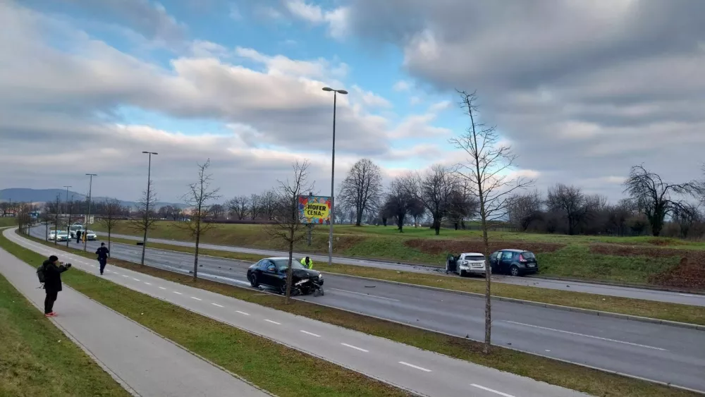prometna nesreča &Scaron;tajerska cesta