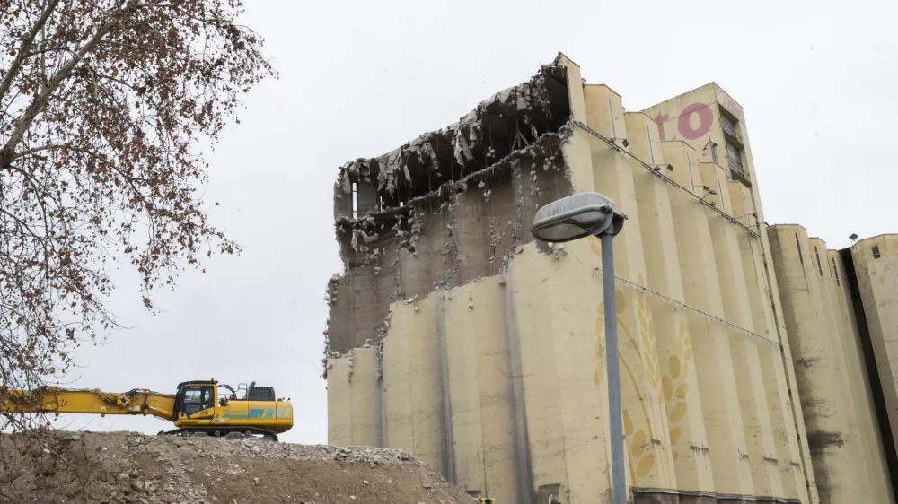 13.12.2024 Ru&scaron;enje Žitovih silosov v Ljubljani, kjer bo gradil Ivo BoscarolFOTO: Nik Erik Neubauer