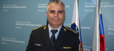sličica za pasico - PSASenad Jušić, generalni direktor policije
