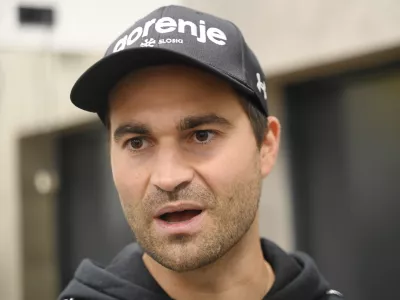 Robert Hrgota11.11. 2024 Predstavitev mo&scaron;ke in ženske reprezentance v smučarskih skokih v pred začetkom nove sezone svetovnega pokalaFOTO: Nik Erik Neubauer