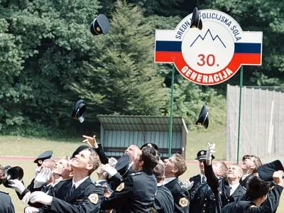 Srednja policijska &scaron;ola Tacen, 