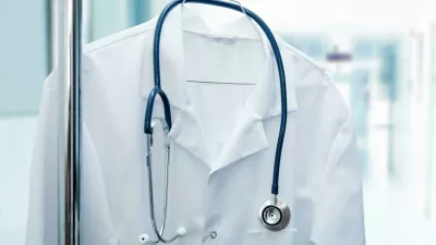 Poslanci so na izredni seji sprejeli predlog novele zakona o lekarni&scaron;ki dejavnosti, ki med drugim farmacevtskim delavcem v lekarnah onemogoča uveljavljanje ugovora vesti. Fotografija je simbolična. Foto: Alamy Stock&nbsp;