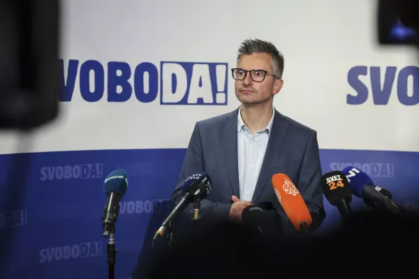 evropski poslanec Marjan &Scaron;arec- 09.06.2024 - Evropske volitve 2024 - Volitve poslancev v Evropski parlament - &scaron;tab stranke Svoboda //FOTO: Jaka Gasar