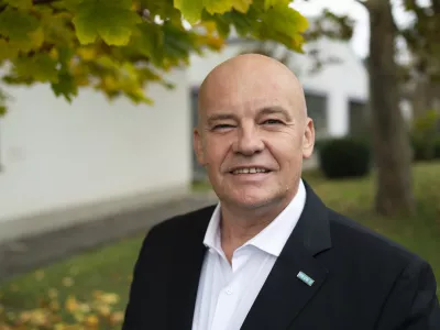 Robert &Scaron;taba: Pri nas se v politiki vedno najdejo čudoviti ljudje, ljudje s posluhom, ki odprejo vrata in se potrudijo narediti marsikaj dobrega. Foto: Nik Erik Neubauer