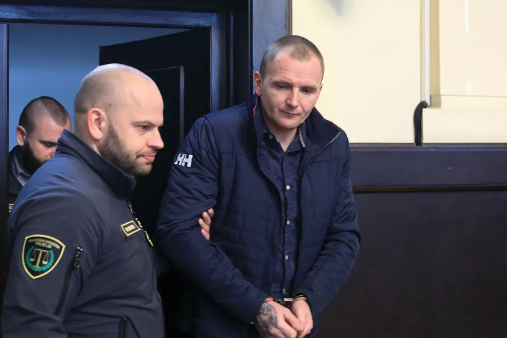 Sedin &Scaron;i&scaron;ić je bil na okrožnem sodi&scaron;ču obsojen na 27 let, kaj bodo o tem rekli vi&scaron;ji sodniki, pa &scaron;e čaka. Foto: Andrej Petelin&scaron;ek, Večer