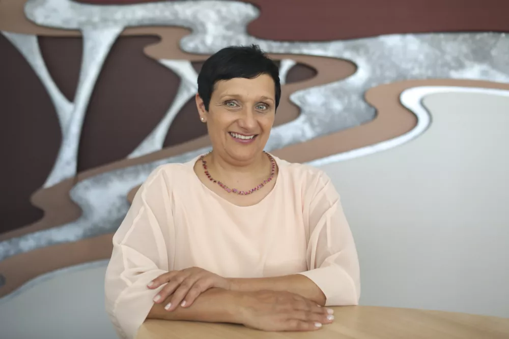 Predsednica zbornice zdravstvene in babi&scaron;ke nege Monika Ažman ocenjuje, da bi novosti na terenu lažje uvajali, če bi se zdravstvene oblasti sprememb lotile sistemsko. Foto: Jaka Gasar