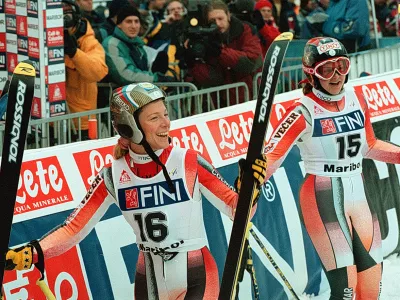 Ur&scaron;ka Hrovat &Scaron;pela Pretnar, Smučanje-Zlata lisica