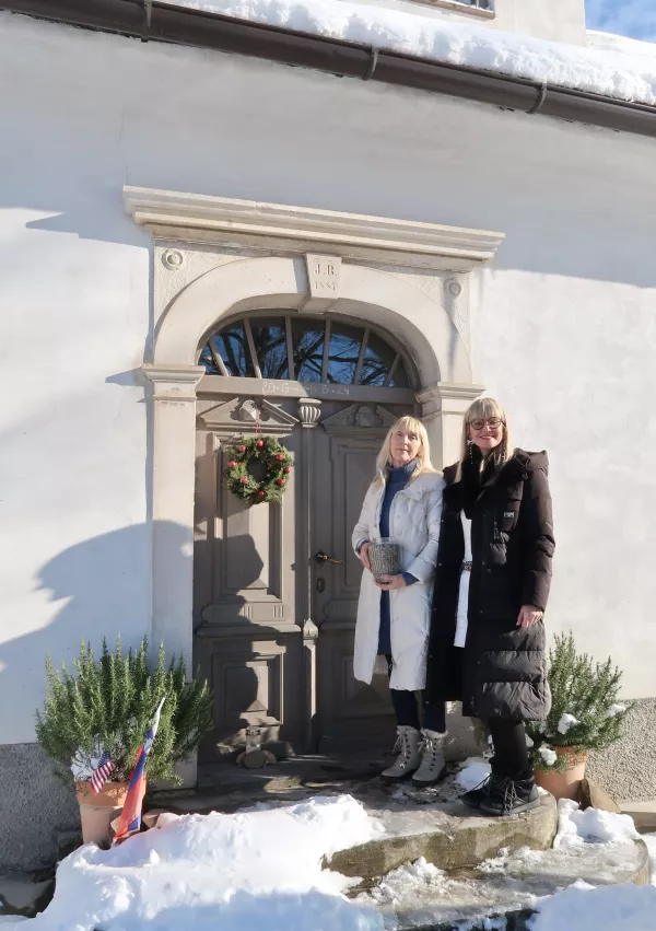 Nagrada za obnovo je bila: ohranili sta dedi&scaron;čino, popravili &scaron;krbino sredi vasi in ustvarili dom.&nbsp;/ Foto: Nata&scaron;a Bucik Ozebek