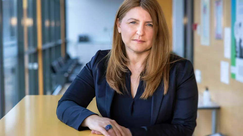 Maribor - Agencija za Energijo - direktorica mag. Du&scaron;ka Godina - - Avtor: Sa&scaron;o Bizjak