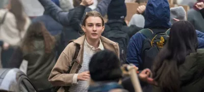 Prizor iz nadaljevanke Družine, kot so naše / Foto: Canal+