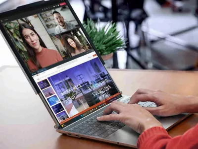 Lenovo po&scaron;ilja v prodajo prenosnik z raztegljivim zaslonom. Foto: Lenovo