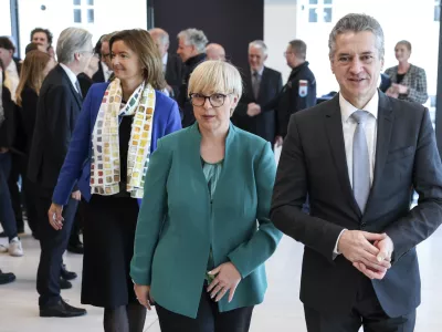 V drugi polovici januarja bo posku&scaron;ala predsednica republike Nata&scaron;a Pirc Musar s poslanskimi skupinami uskladiti predloga za imenovanje novega guvernerja Banke Slovenije in varuha človekovih pravic. Foto: Jaka Gasar