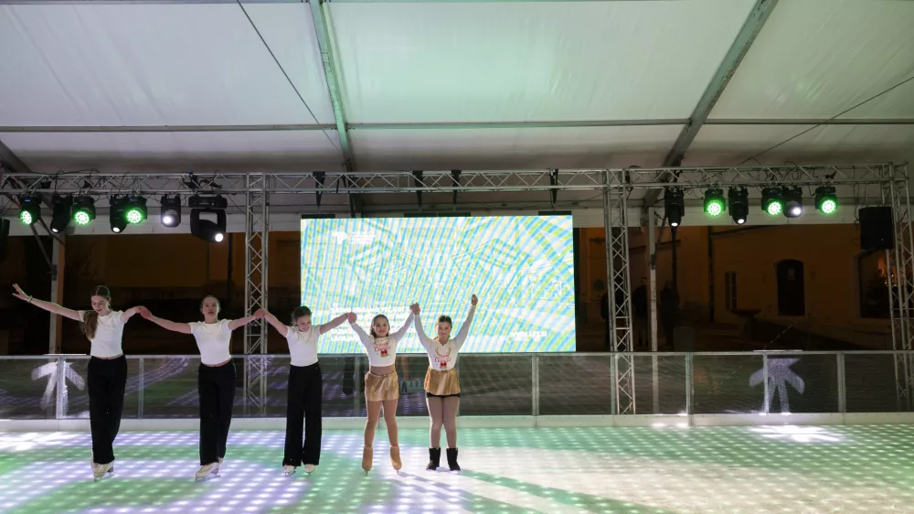 drsanje&scaron;portmladiotroci13.01.2025 Odprtje drsali&scaron;ča na Pogačarjevem trguFOTO: Nik Erik Neubauer