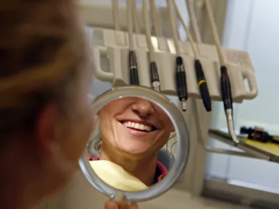 Opu&scaron;čanje amalgama bo zahtevalo dodatne ekipe in dodaten denar, Slovenija pa se je pri tem zna&scaron;la v &scaron;tevilnih zagatah. Rezultat je tudi odlog, zaradi katerega bodo spremembe vse prebivalce zajele &scaron;ele sredi prihodnjega leta. Foto: Bojan Velikonja&nbsp;