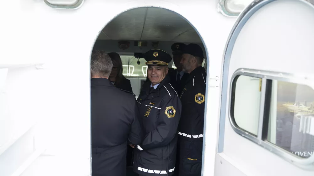 Senad Ju&scaron;ić15.09.2024 ZgodoVikend - odprtje prenovljene notranjosti policijskega čolna P-111; dinamični prikaz dela bombnih tehnikov Specialne enote, Park voja&scaron;ke zgodovine, PivkaFOTO: Nik Erik Neubauer