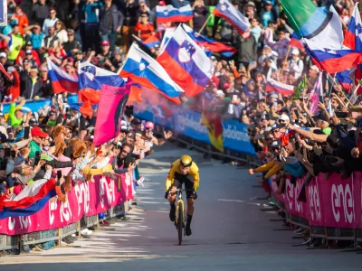 - Primož Roglič, zmagovalec dirke po Italiji.- 27.05.2023 - Kolesarska dirka po Italiji Giro d'Italia 2023 &ndash; 20. etapa - gorski kronometer Trbiž - Svete Vi&scaron;arje (18,6 km),//FOTO: Bojan Velikonja