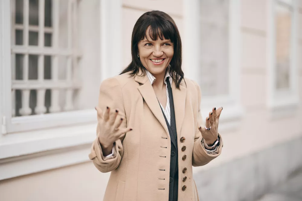 "Italijani Ljubljano res zelo radi obiskujejo in tu tudi prenočijo, niso le dnevni obiskovalci. Že tradicionalno so med vodilnimi trgi tako po &scaron;tevilu prihodov kot prenočitev, na letni ravni in decembra," pravi&nbsp;Petra Stu&scaron;ek, direktorica Turizma Ljubljana