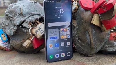 Honor je Applu pokazal, da je prednji izrez za kamero in tipala sredi čela lahko tudi manj&scaron;i.