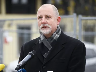 rektor Univerze v Ljubljani Gregor Majdič, - 15.12.2023 &ndash; gradbi&scaron;če - nova Veterinarska fakulteta Univeze v Ljubljani, Cesta v Mestni log med 47 in 51a - položitev temeljnega kamna za novo Veterinarsko fakulteto UL, //FOTO: Nik Erik Neubauer