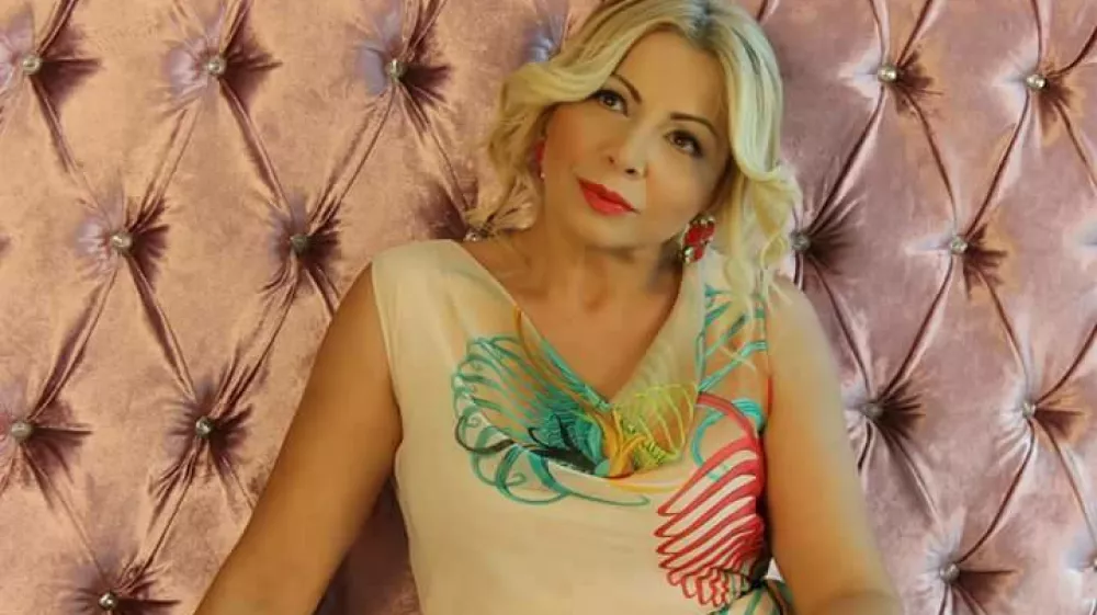 Pesem Zehre Bajraktarević je na zanimiv način povezana z odstopljenim hrva&scaron;kim ministrom. F facebook 