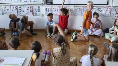 V &scaron;olah vse pogosteje i&scaron;čejo nova znanja in pristope za delo s čedalje bolj zahtevno populacijo otrok. Fotografija je simbolična. Foto: Jaka Gasar&nbsp;