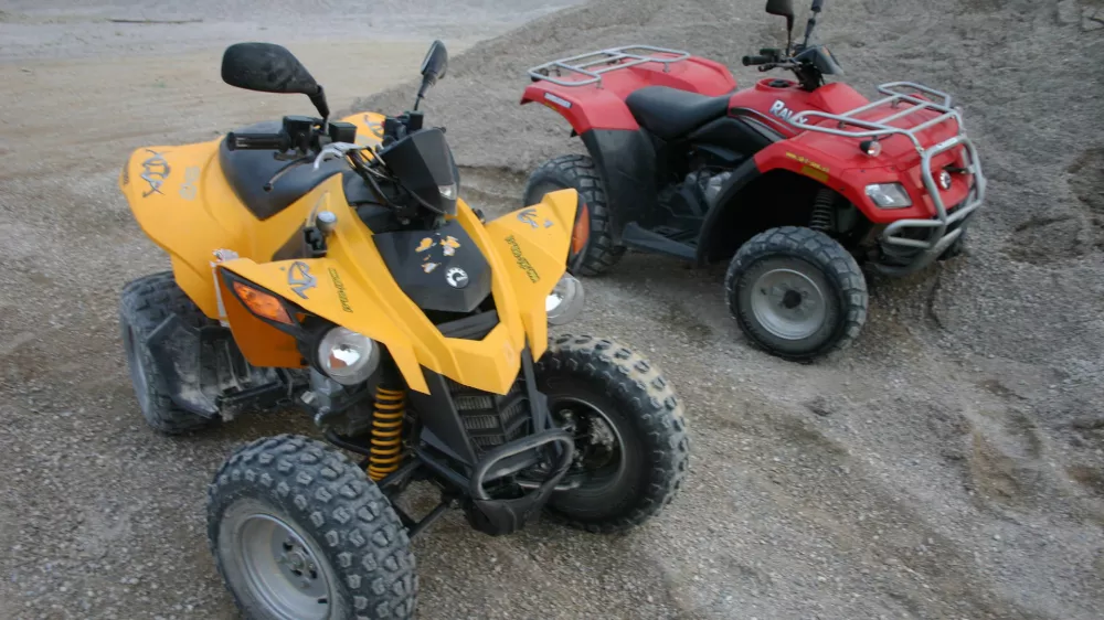 can-am quadi &scaron;tirikolesniki