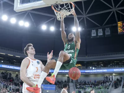 Dj Stewart- 28.01.2025 - ko&scaron;arka - Eurocup - Cedevita Olimpija: Valencia//FOTO: Jaka Gasar