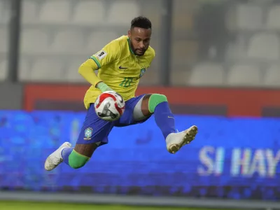 Neymar je najbolj&scaron;i brazilski strelec vseh časov z 79 goli na 128 tekmah F AP