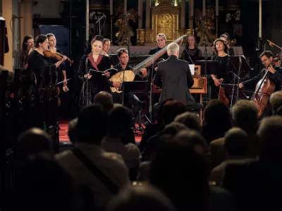 12. 8. Alessandro Stradella: oratorij Sveti Janez KrstnikKathrin Hottiger, sopranB&eacute;n&eacute;dicte Tauran, sopranAco Aleksander Bi&scaron;ćević, visoki tenorRaffaelle Giordani, tenorLisandro Abadie, basFestivalski baročni orkester