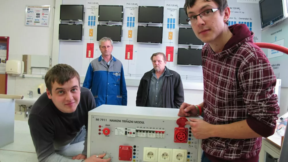 Rok Fabljančič in Matej Božičdržavna prvakaelektrikarFoto: Ernest Sečen