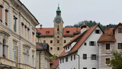 Idrija je lepo, prijetno mesto s &scaron;tevilnimi zgodbami. / Foto: Istock