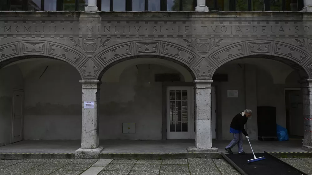 Eden ključnih strate&scaron;kih ciljev Festivala Ljubljana je upravljanje celotnega kompleksa Križank. Temu pa nasprotuje srednja &scaron;ola za oblikovanje in fotografijo, ki se ne želi izseliti iz Križank. Foto: Nik Erik Neubauer&nbsp;