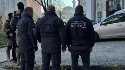 Policisti pod vodstvom tožilstva sarajevskega kantona izvajajo obsežno operativno-taktično operacijo pod imenom Brut. I&scaron;čejo osumljene za umor Satka Zovka. 