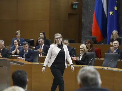 Mateja Čalu&scaron;ić, nova ministrica za kmetijstvo, gozdarstvo in prehrano; - 12.01.2024 &ndash; Državni zbor &ndash; 60. Izredna seja DZ &ndash; poslanci odločali o imenovanju poslanke Gibanja Svoboda Mateje Čalu&scaron;ić za novo ministrico za kmetijstvo, gozdarstvo in prehrano.  //FOTO: Luka Cjuha