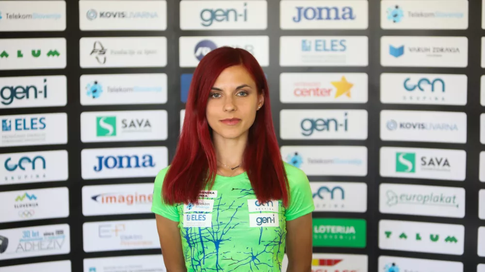 Klara Lukan (tek 5000 m),- 14.08.2023 - Atletska zveza Slovenije (AZS) - mo&scaron;ka in ženska atletska reprezentanca pred odhodom na bližnje člansko svetovno prvenstvo v Budimpe&scaron;ti - atleti //FOTO: Bojan Velikonja