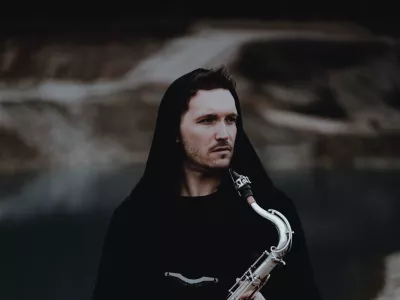 Saksofonist Blaž &Scaron;vagan bo predstavil svoj novi album Absolute candor. Foto: arhiv CD