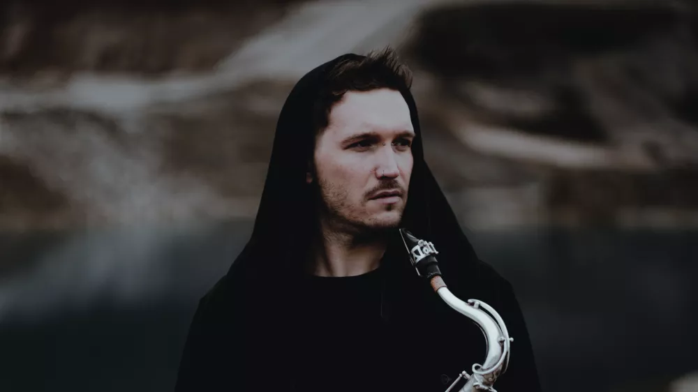 Saksofonist Blaž &Scaron;vagan bo predstavil svoj novi album Absolute candor. Foto: arhiv CD