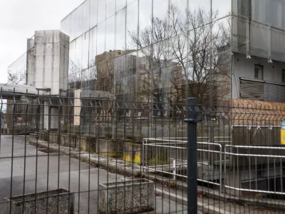 06.01.2025. - Stavba na naslovu Litijska 51, ki je predmet afere nakupa za potrebe Okrožnega sodi&scaron;ča v Ljubljani.//FOTO: Bojan Velikonja