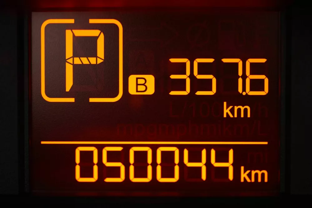 V Slovenijo pogosto zapeljejo avtomobili, ki so mlaj&scaron;i od treh let, a so že popolnoma amortizirani, saj so opravili najmanj 250.000 kilometrov, imeli pa naj bi jih le 50.000. Foto: Reuters