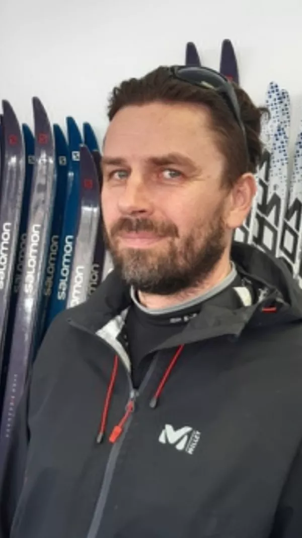 Nekdanji smučarski tekač in olimpijec Matej Soklič pravi, da je glede urejanja prog po italijanskih poljih dogovorjen s tamkaj&scaron;njimi lastniki zemlji&scaron;č. Foto: arhiv Dnevnika