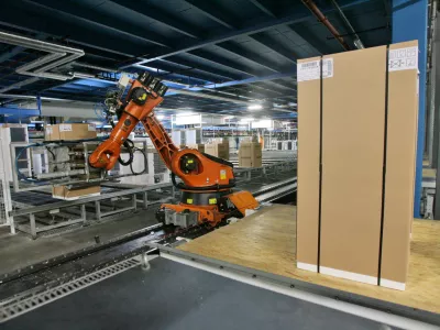 - avtomatizirano in robotizirano skladi&scaron;če -  - Podjetje Gorenje gospodinjski aparati d.d., Velenje. proizvodnja - proizvodni obrat - bela tehnika - //FOTO: Tomaž SkaleOPOMBA: ZA OBJAVO V PRILOGI &ndash; DNEVNIKOV OBJEKTIV - REPORTAŽA 2015