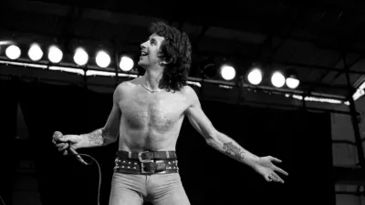 Bon Scott je z AC/DC posnel prvih &scaron;est albumov, s Highway to Hell iz leta 1978 kot zadnjim, na katerem je pel. Za nemalo katerega privrženca AC/DC je obdobje s Scottom bistveno. F Getty Images