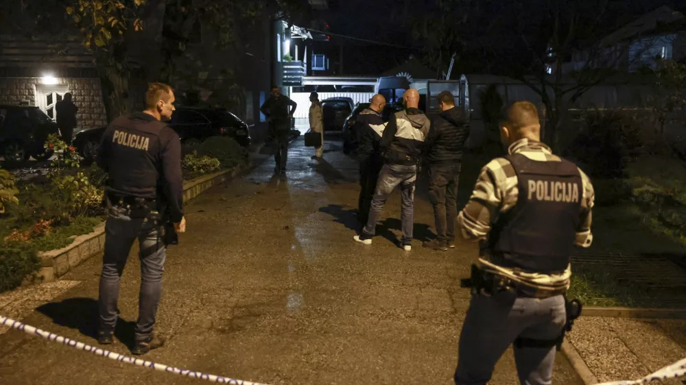 - 02.11.2023 - poskus umora na Rakovi Jel&scaron;i - policija, kriminalisti, kriminal, umor, uboj //FOTO: Jaka Gasar / Foto: Jaka Gasar