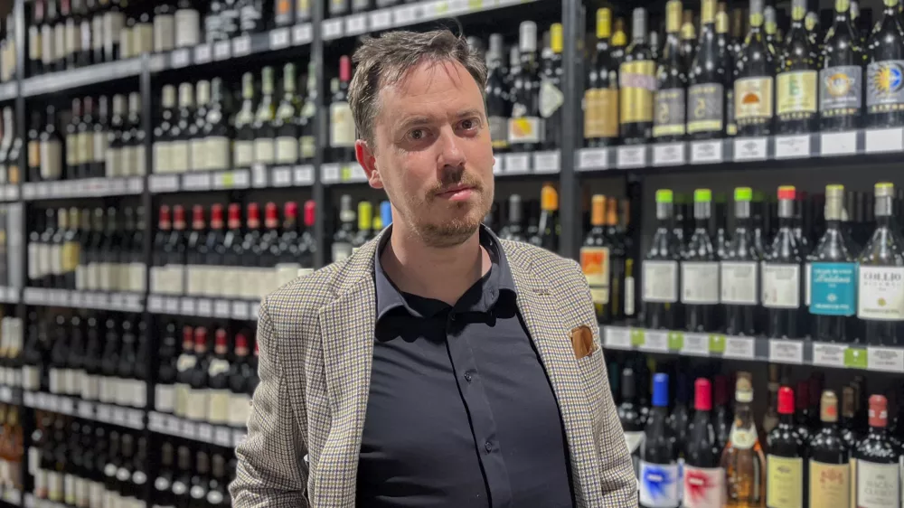11.03.2025 Grega Repovž, sommelier, poznavalec vinFOTO: Nik Erik Neubauer / Foto: 