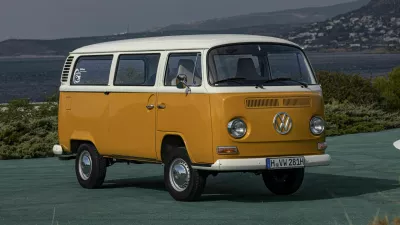 Volkswagen type 2 je imel &scaron;tevilne vzdevke, najbolj znan je bržčas bulli. / Foto: Volkswagen